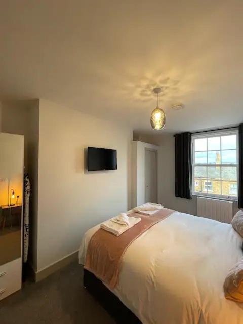 Superb 2 Bedroom Sea View Flat Scarborough Luaran gambar